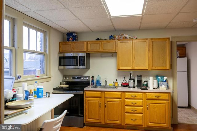 305 S BURROWES ST, State College, PA 16801