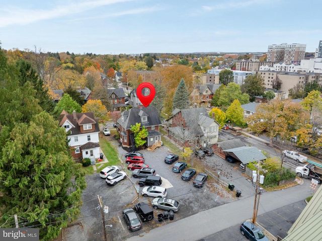 305 S BURROWES ST, State College, PA 16801