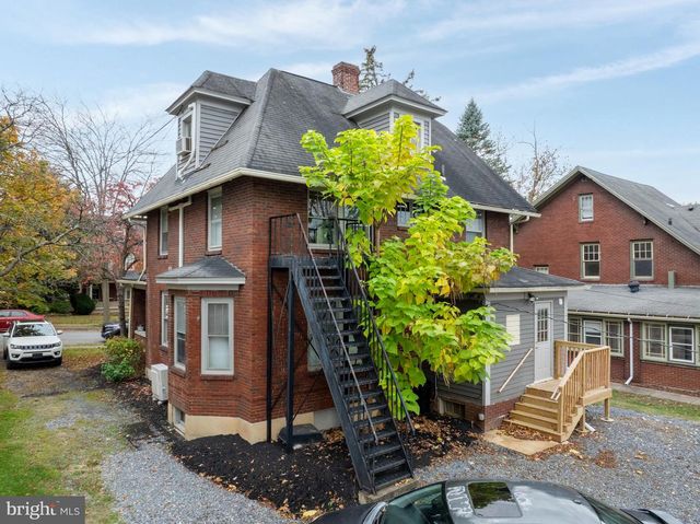 305 S BURROWES ST, State College, PA 16801