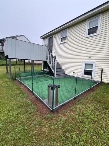72 Derryfield Road R, Derry, NH 03038