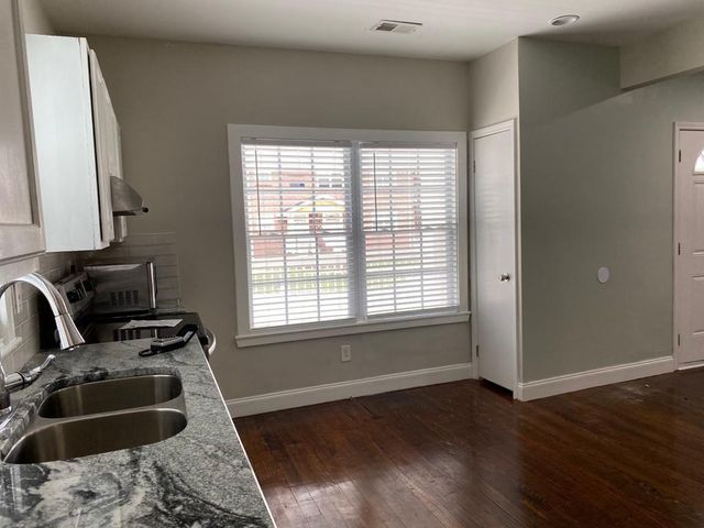 679 Jones Avenue NW, Atlanta, GA 30314