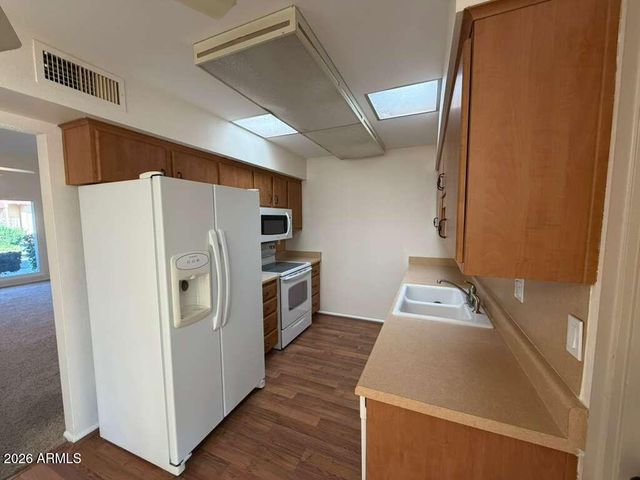 13066 N 100TH Avenue, Sun City, AZ 85351