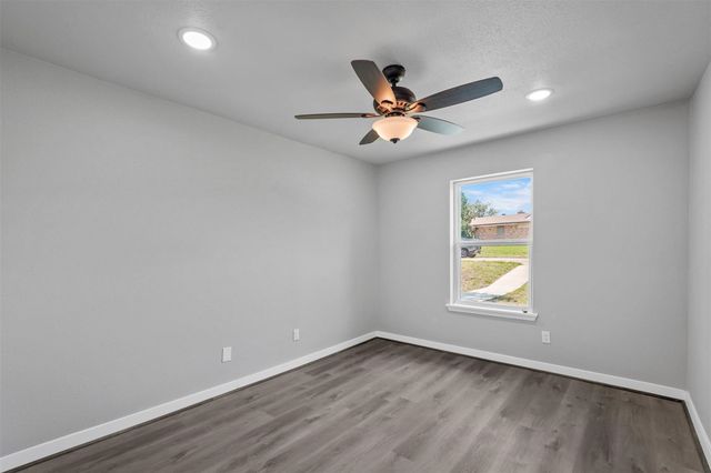 2805 Sybil Drive, Mesquite, TX 75149