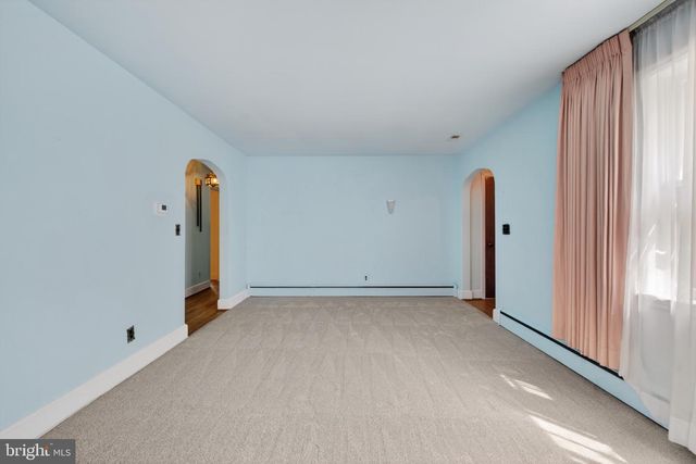 10 PENNSYLVANIA AVE, Fairless Hills, PA 19030