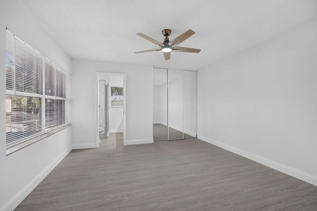 11 AMHERST Court D, Royal Palm Beach, FL 33411