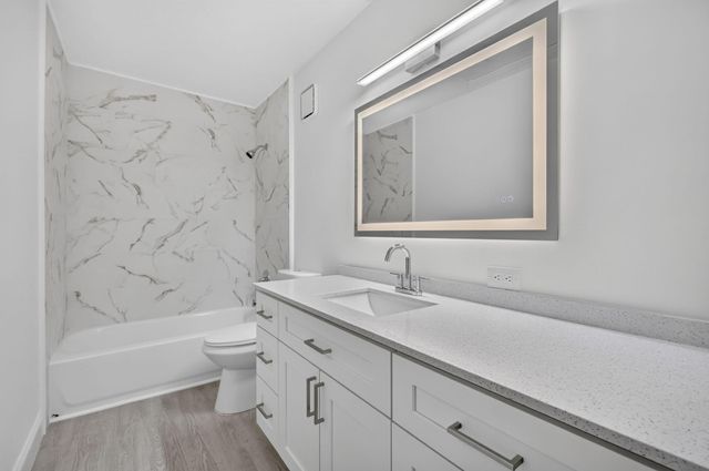 11 AMHERST Court D, Royal Palm Beach, FL 33411