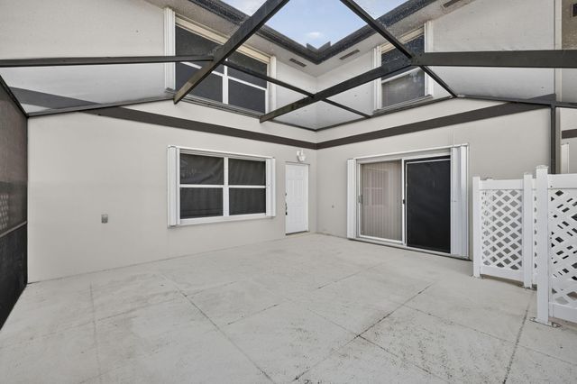 11 AMHERST Court D, Royal Palm Beach, FL 33411