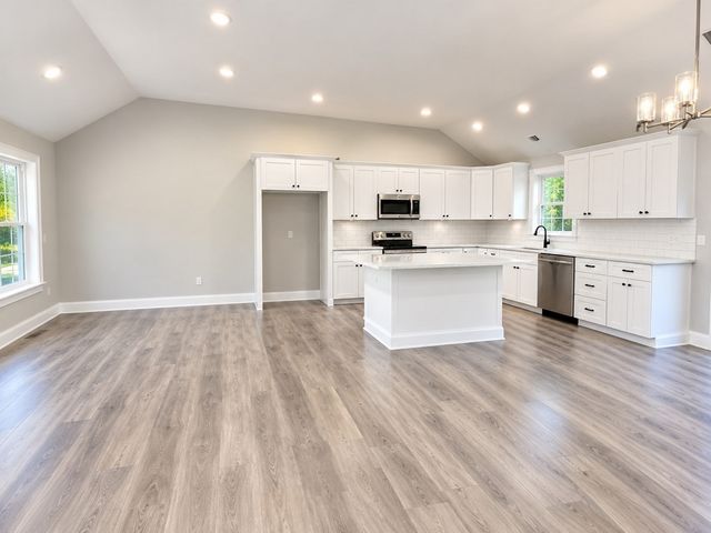 39 Blissful Lane, Wareham, MA 02538