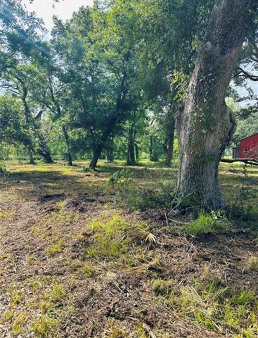 202 Jones Road, Angleton, TX 77515