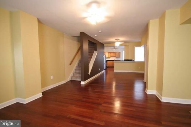 219 HERMITAGE ST, Philadelphia, PA 19127