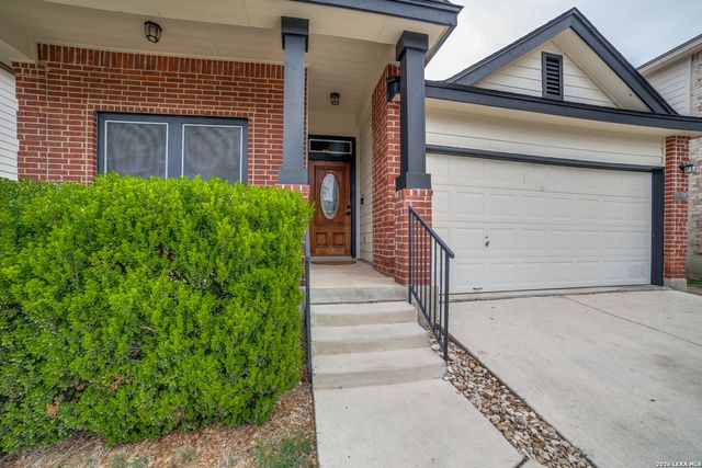 682 LYNX MTN, San Antonio, TX 78251
