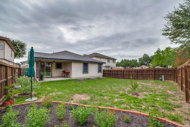 682 LYNX MTN, San Antonio, TX 78251