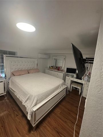 2312 W LA SALLE STREET, Tampa, FL 33607