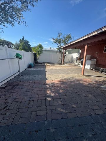 2312 W LA SALLE STREET, Tampa, FL 33607