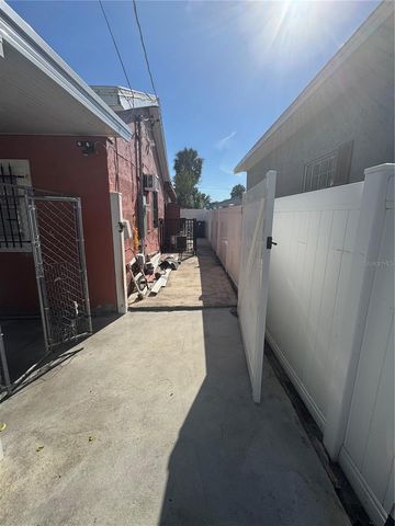 2312 W LA SALLE STREET, Tampa, FL 33607