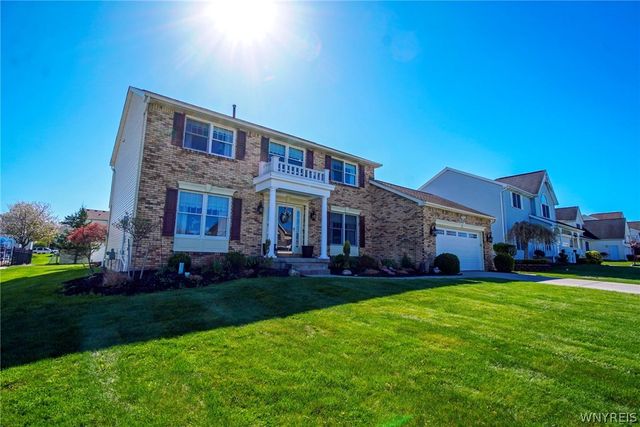 70 Nina, West Seneca, NY 14224