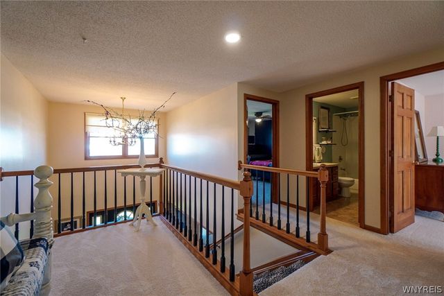 70 Nina, West Seneca, NY 14224