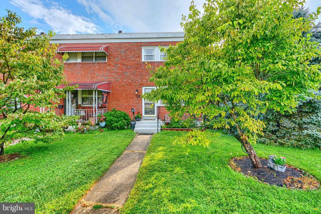2 HALEY RD, Baltimore, MD 21221