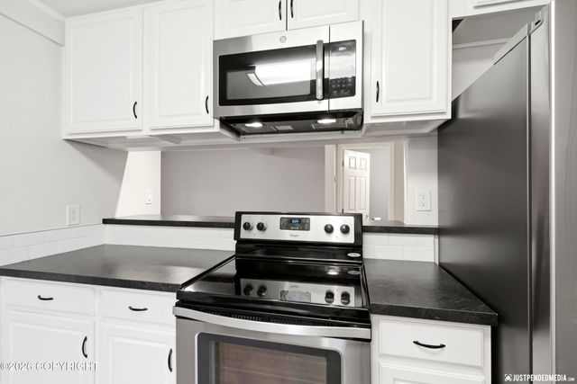 1300 Wintergreen Street, Anchorage, AK 99508