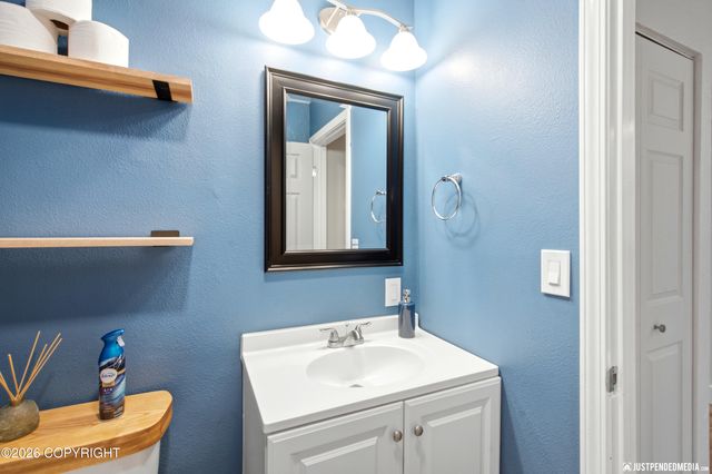 1300 Wintergreen Street, Anchorage, AK 99508