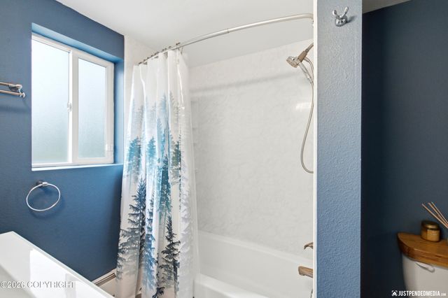 1300 Wintergreen Street, Anchorage, AK 99508