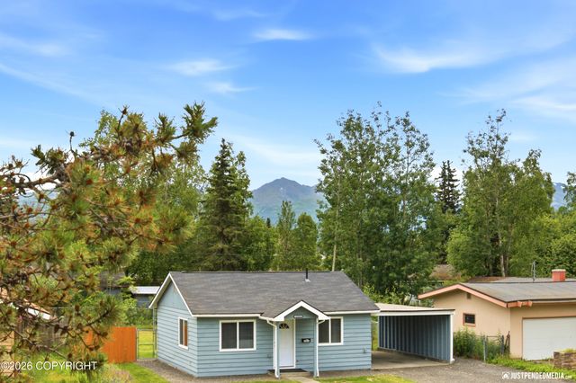1300 Wintergreen Street, Anchorage, AK 99508