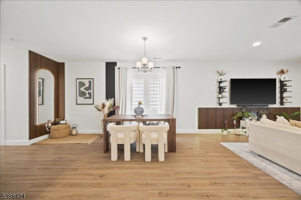 909 Bergen Ave, Linden City, NJ 07036