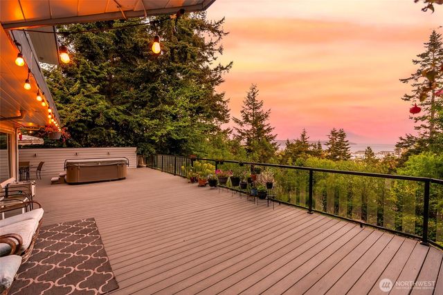 5408 Sunset Avenue, Anacortes, WA 98221
