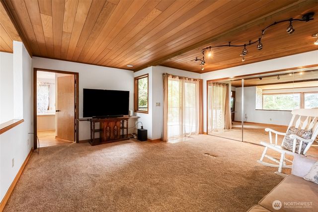5408 Sunset Avenue, Anacortes, WA 98221