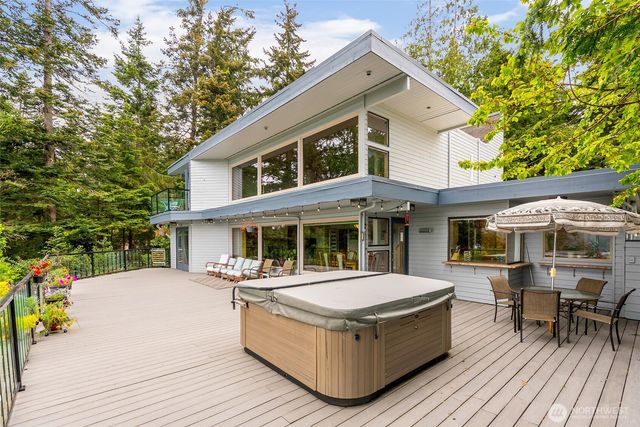 5408 Sunset Avenue, Anacortes, WA 98221