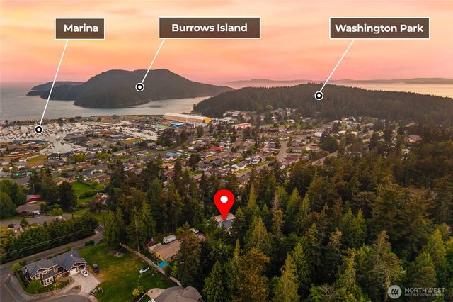 5408 Sunset Avenue, Anacortes, WA 98221
