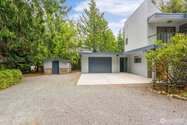 5408 Sunset Avenue, Anacortes, WA 98221