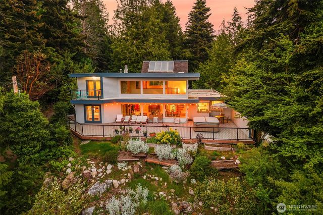5408 Sunset Avenue, Anacortes, WA 98221