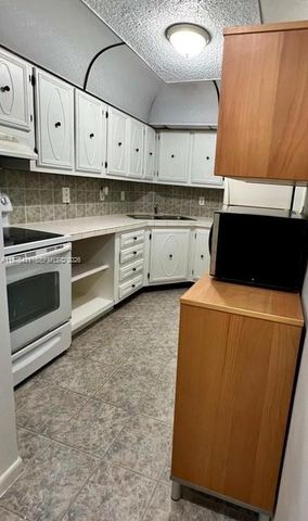 3101 Oakland Shores Dr H104, Oakland Park, FL 33309