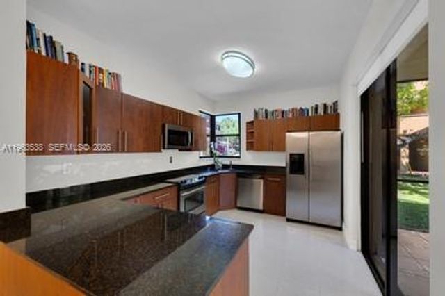 15533 N Miami Lakeway N 106, Miami Lakes, FL 33014