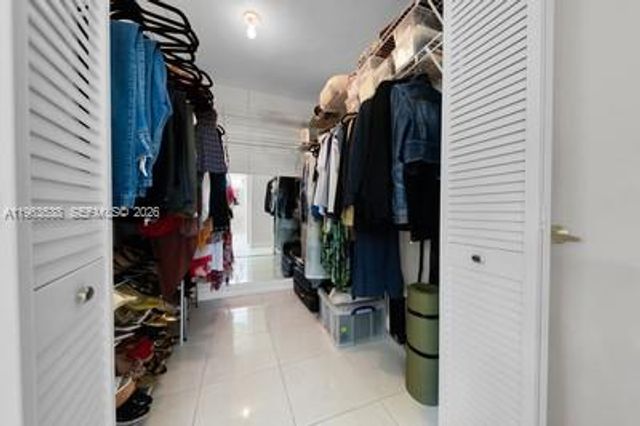 15533 N Miami Lakeway N 106, Miami Lakes, FL 33014