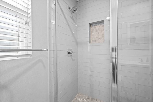 15607 W Lilli Way, Van Nuys, CA 91406