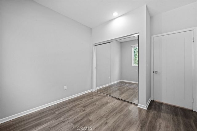 15607 W Lilli Way, Van Nuys, CA 91406