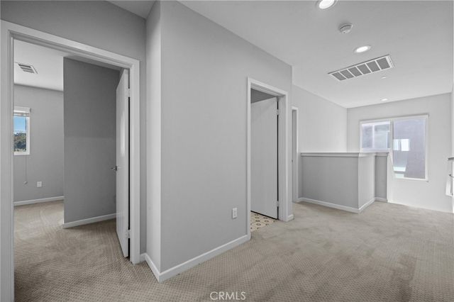 15607 W Lilli Way, Van Nuys, CA 91406