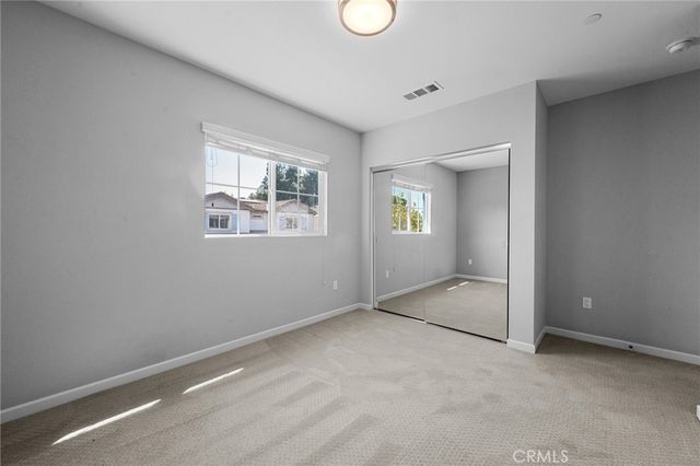 15607 W Lilli Way, Van Nuys, CA 91406