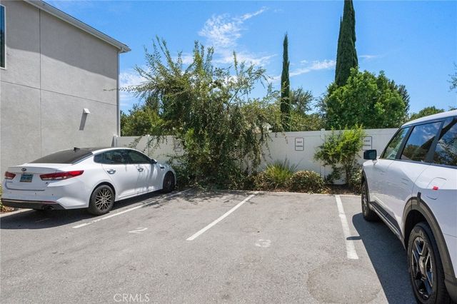15607 W Lilli Way, Van Nuys, CA 91406
