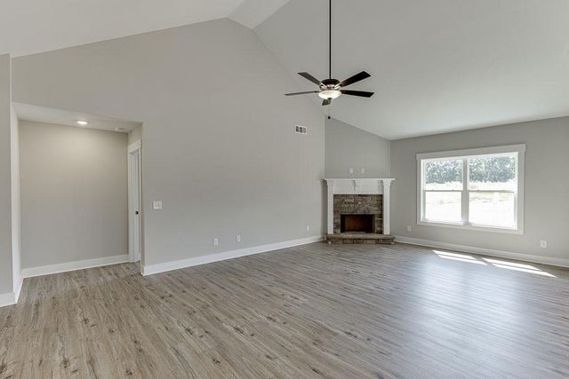 129 Creek Stone Drive, Hartwell, GA 30643
