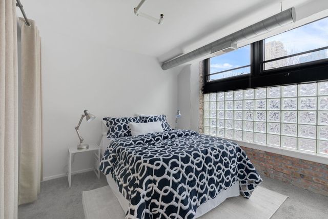 1601 S Michigan Avenue 107, Chicago, IL 60616