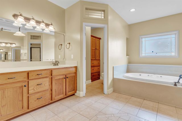 9136 DONNELL RD, Millington, TN 38053