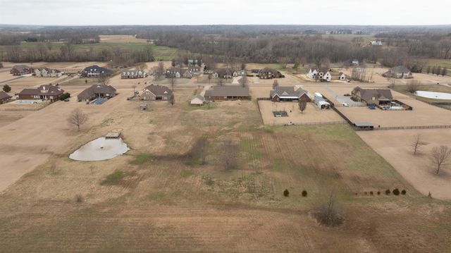 9136 DONNELL RD, Millington, TN 38053