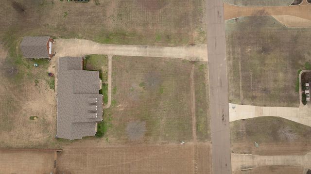 9136 DONNELL RD, Millington, TN 38053