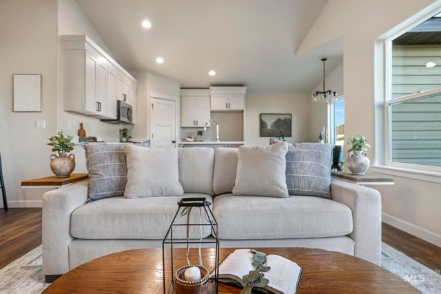 420 Rock Dove Loop, Twin Falls, ID 83301