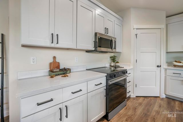 420 Rock Dove Loop, Twin Falls, ID 83301