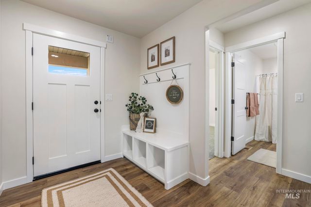 420 Rock Dove Loop, Twin Falls, ID 83301