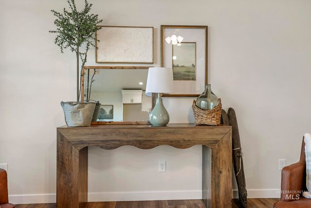 420 Rock Dove Loop, Twin Falls, ID 83301